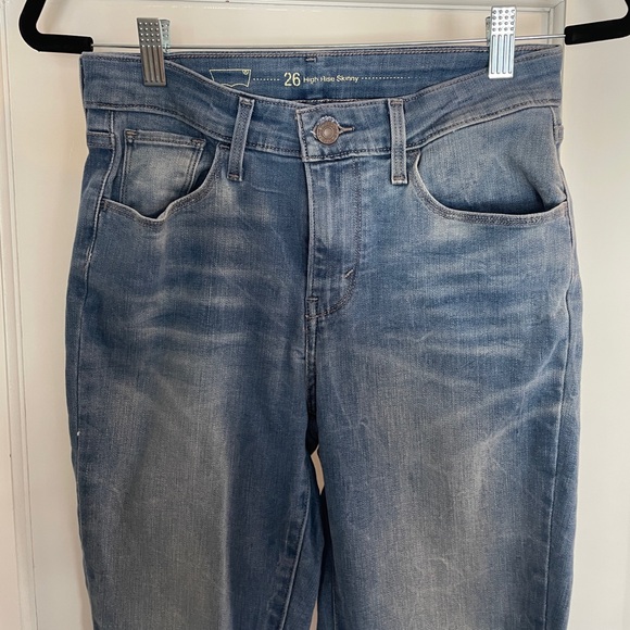 Levi’s 721 vintage high-rise skinny light wash blue jean denim luxury casual 26 - Picture 7 of 12